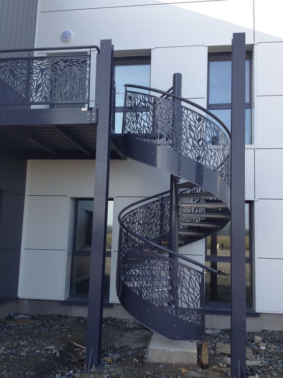 Escalier Metallique Helicoidal Escalier Tube Voilalu Gantois Industries Escalier Metallique Helicoidal Escalier Tube Voilalu Gantois Industries