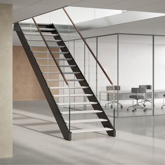 Escaliers droits pour bâtiments professionnels | NextGen Straight