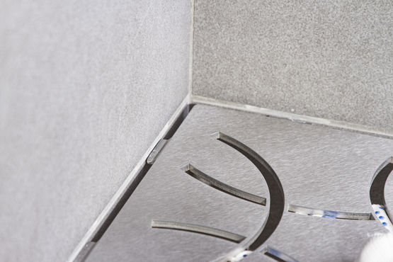 Etagère murale et élément de design pour pièces carrelées | Schlüter-SHELF - Autres accessoires pour salle de bains