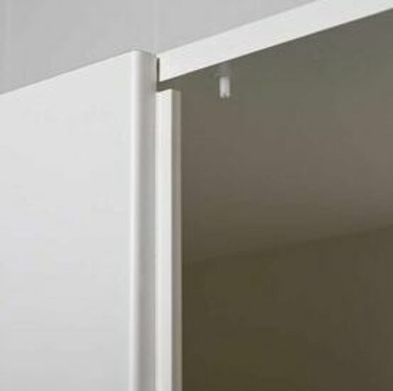 Étanchéité de portes d’armoire à deux vantaux | Couvre-joints - produit présenté par PROFILSAGER AG