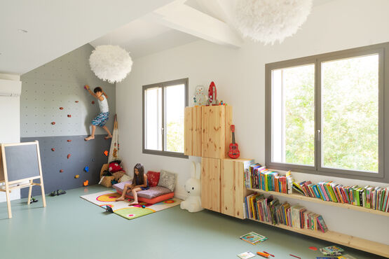  Fenêtre à frappe aluminium très haute performance évolutive classée CR2 | CUZCO Série 713 - Fenêtre et porte-fenêtre en aluminium