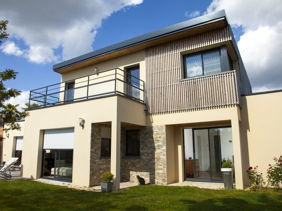 Fenêtre ALU/PVC pour constructions neuves  | COLORIANCE + - produit présenté par BOUVET