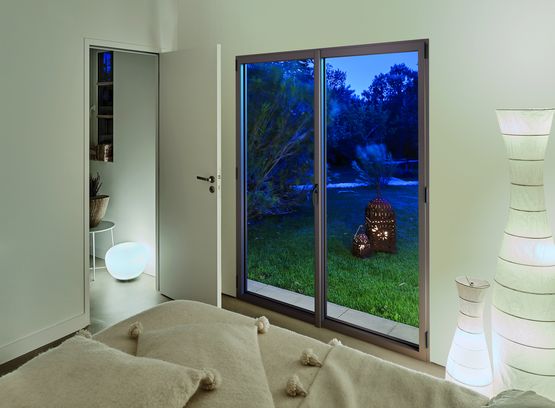  Fenêtre aluminium haute performance à masse vue réduite | Infini Pleiade - FRANCIAFLEX