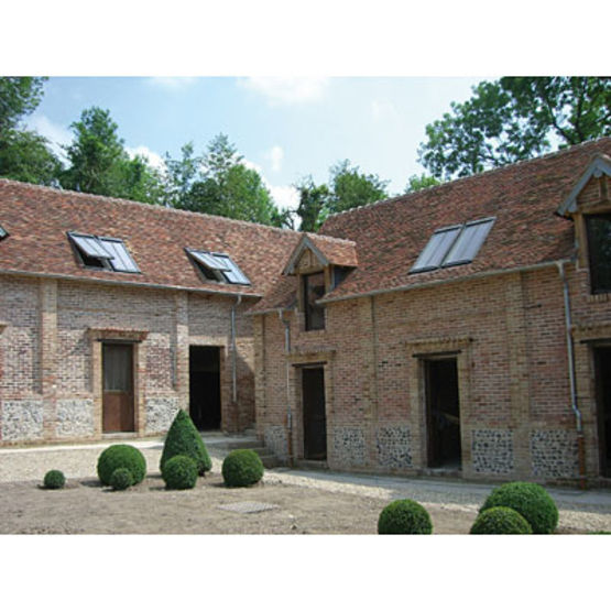 Fenêtres de toit avec meneaux | Fenêtre Patrimoine Nouvelle Génération - Fenêtre de toit pivotante ou à ouverture par projection