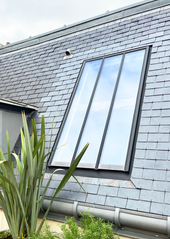   Fenêtres de toit en acier avec rupture de pont thermique | Cast PMR - Fenêtre de toit pivotante ou à ouverture par projection