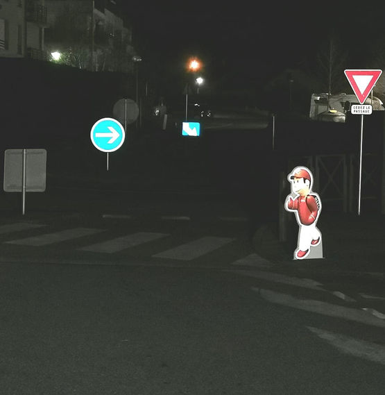 Figurine de signalisation : PETITS ECOLIERS | ARTHUR ET ZOE - Panneaux et autres signalisations routières