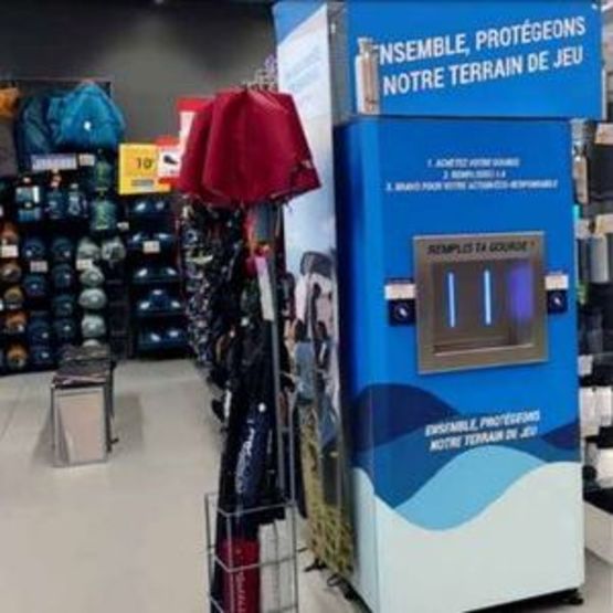 Fontaine à eau intérieure mobile en Inox316L et matériaux recyclés et recyclables | Sourceo + - FONTAINEO