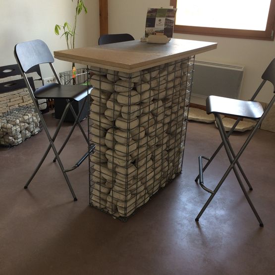  Gabion architectonique prérempli en galets naturels de Bourgogne prêt à poser | Gabion architectonique galets - PIERRE MUREUSE DE BOURGOGNE SARL