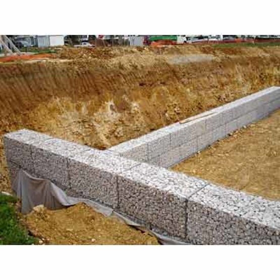  Gabion en maille électrosoudée rempli et compacté en carrière | Stonebox - Gabions