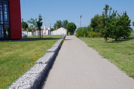 Gabion en pierre naturelle - Muret en pierre / aspect pierre