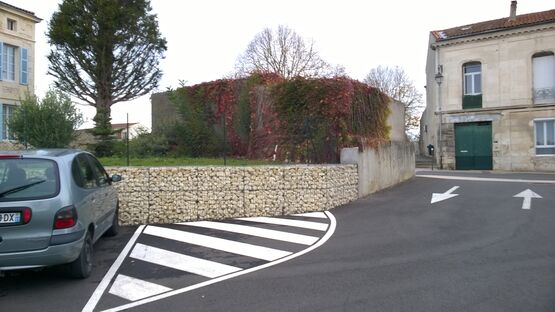 Gabion en pierre naturelle - produit présenté par AGENCE URBAINE