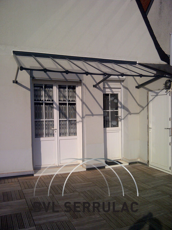  Gamme de marquises Classic ou Vila | Marquises sur mesure - Marquises et auvents