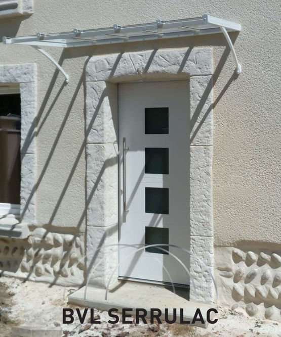 Gamme de marquises Classic ou Vila | Marquises sur mesure - produit présenté par BVL SERRULAC