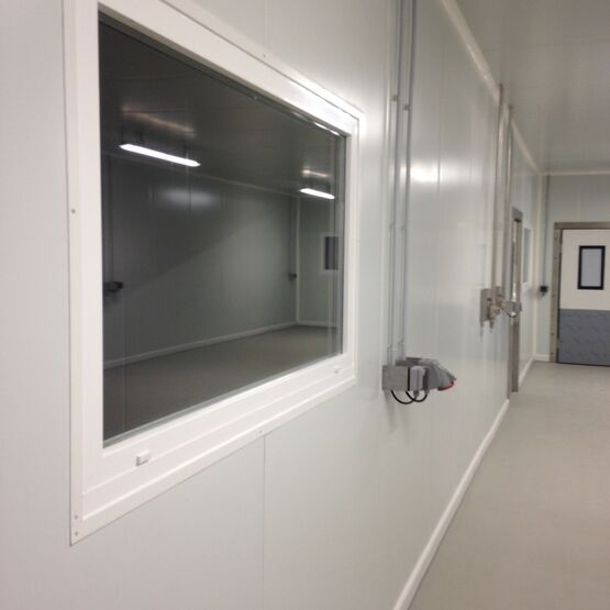 Gamme de portes de service et fenêtres pour panneaux sandwichs | PSEP - Porte de service métallique