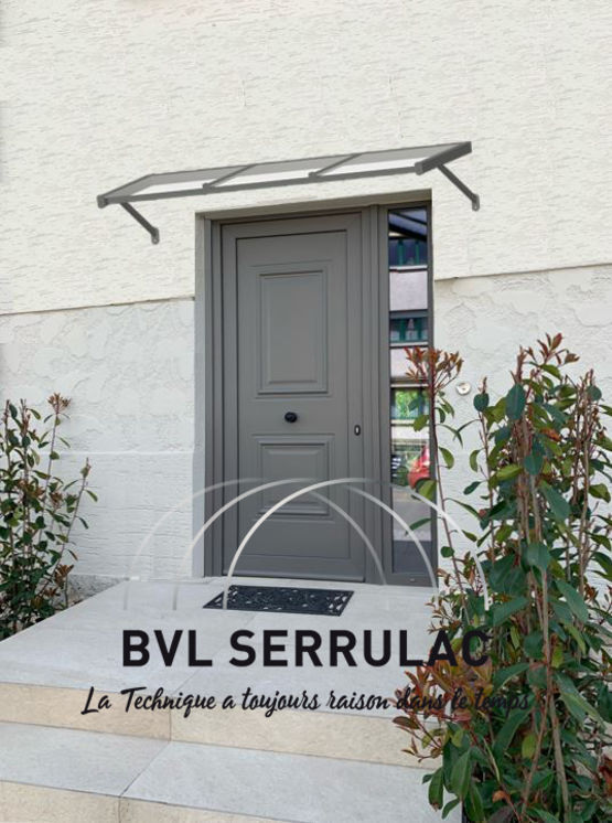 Gamme marquises aluminium contemporaines sobres et épurées | Marquises modernes - produit présenté par BVL SERRULAC