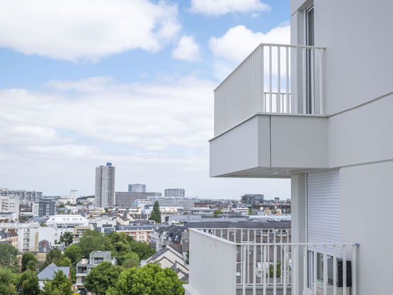  Garde-corps barreaudé axé | KAPITALE  - Garde-corps en aluminium