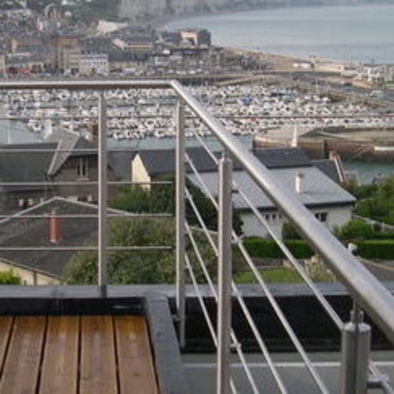  Garde-corps inox sur mesure | CROSINOX - Garde-corps en inox