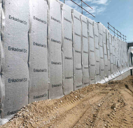 Géocomposite de drainage antivibratile | ENKADRAIN ST & CK20