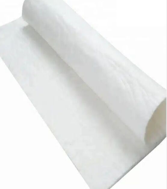 Géotextile non tissé aiguilleté en fibres de polyester | Géotextile 290 g/m²  - produit présenté par ETOBA