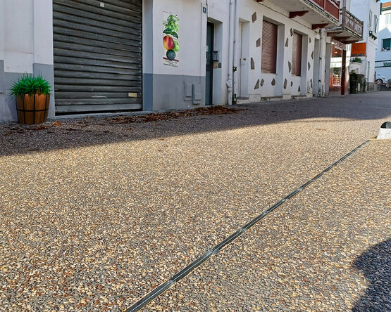 Grille à fente pour drainage dissimulé | ULMA  - produit présenté par ULMA ARCHITECTURAL SOLUTIONS