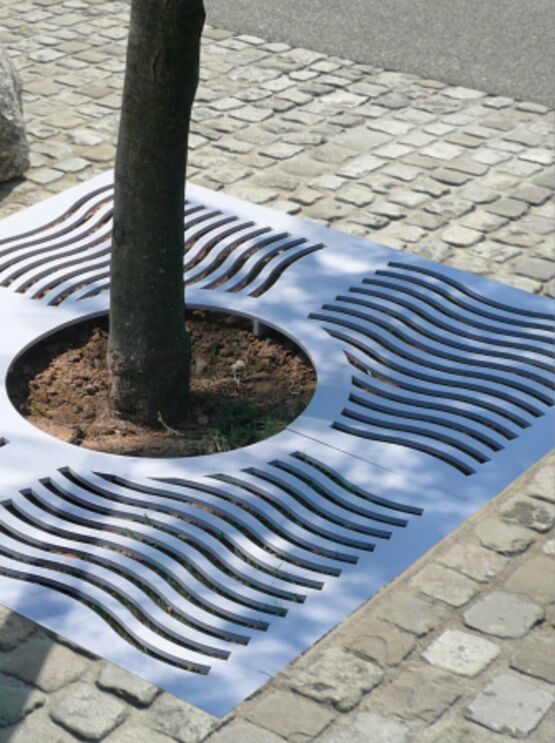  Grille d’arbre | Grille d’arbre Goélette en acier thermolaqué avec cadre galvanisé - SEMCO
