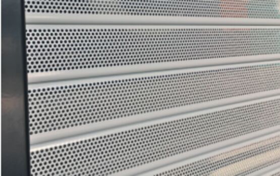  Grille métallique à enroulement | Structure tubulaire en acier galvanisé - Grilles et rideaux anti-intrusion