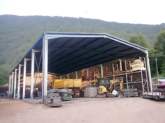 Hangar métallique en kit de 620m² - 20,6x30x6m - produit présenté par BATIMENTSMOINSCHERS.COM/ C2I COMMERCE SARL