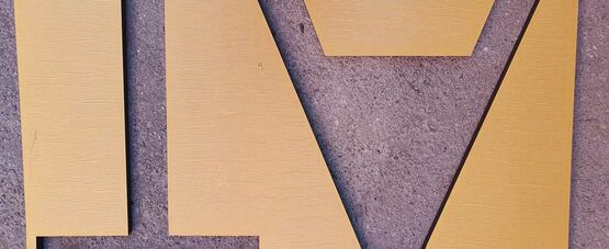  Inscription | Lettres exactes pour les inscriptions dans le béton apparent - PROFILSAGER AG