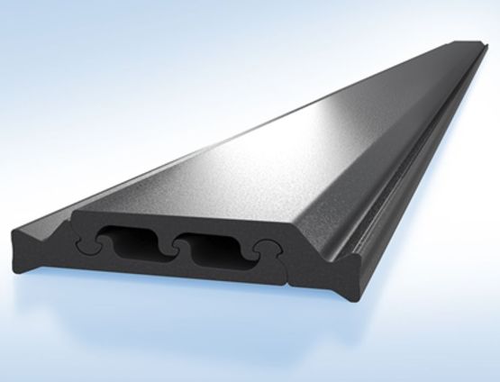 insulbar® shear-free : La solution pour des portes extérieures à rupture de pont thermique qui ne se déforment pas