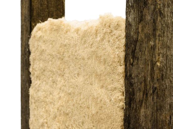  Isolation à fibres de bois par insufflation | GUTEX Thermofibre - GUTEX HOLZFASERPLATTENWERK