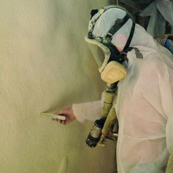 Isolation thermique à projeter à base de mousse polyuréthane pour murs ISOLAT BMS Application murale