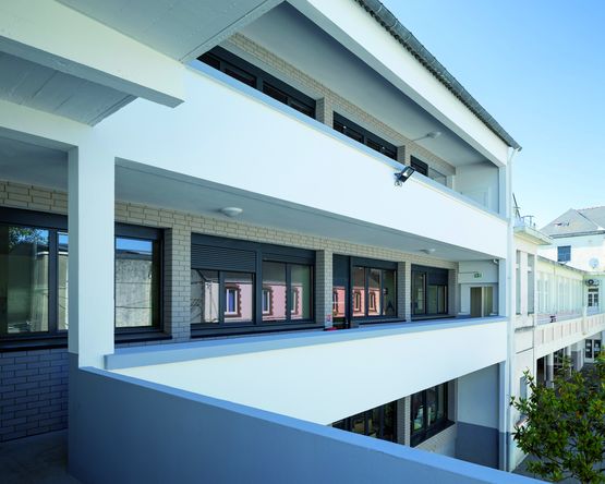 ITE sous enduit haute performance de faible épaisseur | Sto Therm Resol - Isolant pour ITE