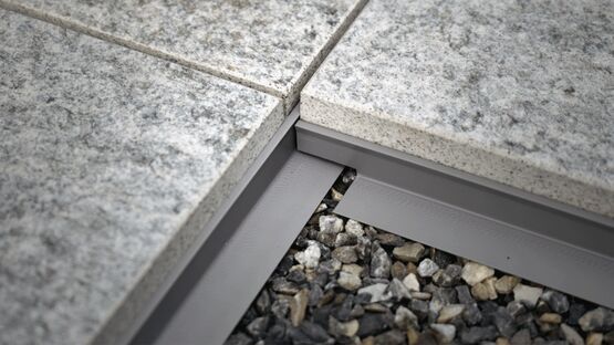 Joint fermé sur gravillons | profil de joint  - PROFILSAGER AG