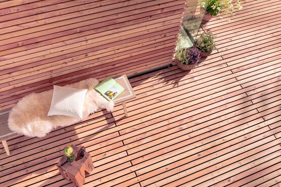 Kit complet pour pose de terrasse en fines lames de bois à claire-voie | Pinutex