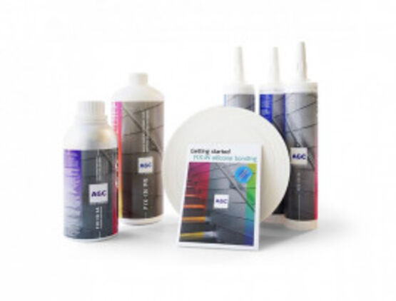 Kit de collage pour miroirs et verres laqués - Silicone et Ruban adhésif | FIX-IN  - produit présenté par AGC-STORE