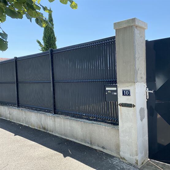 Kits d'occultation en PVC | LAT'CLIP - produit présenté par QUAGLIA DIFFUSION