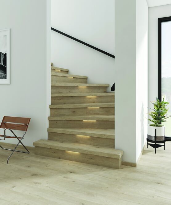 Lames composites LVT pour escaliers en 5 décors bois ou pierre | Stairs