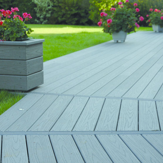 Lames en composite d'aspect bois brossé | Professional