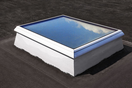  Lanterneau DENFC à rupture de pont thermique et remplissage en verre | LAMILUX Glass Skylight F100 - LAMILUX