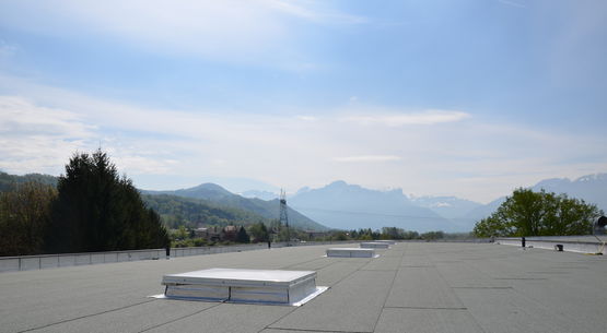  Lanterneau ponctuel d’éclairement naturel pour couverture étanchéité | Ecolux Fixe - Verrière ou lanterneau continu