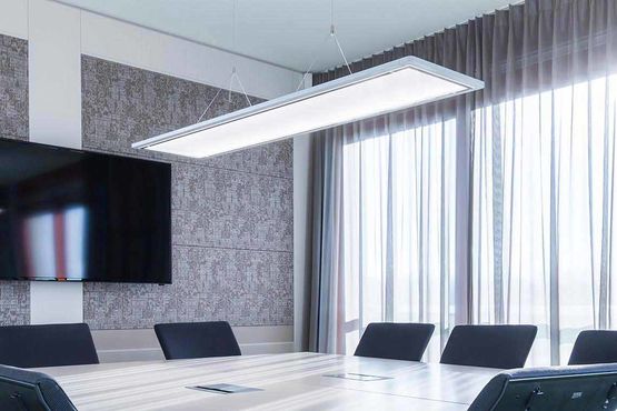 Luminaire suspendu | Lateralo Plus LED - produit présenté par TRILUX
