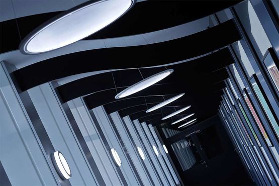 Luminaire suspendu | Lateralo Ring LED - produit présenté par TRILUX