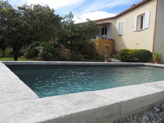  Margelle de piscine massive - Dalles pour jardin et terrasse