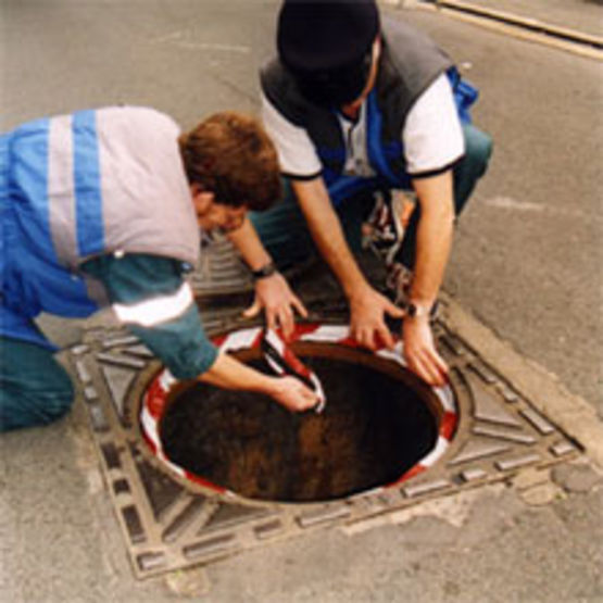  Mastic antivibratoire pour joint et calage de couvercle instable | Europlast - EUROPEENNE TECHNIQUES DIFFUSION