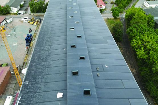 Membrane d&#039;étanchéité auto-adhésive Secure Bond pour toiture plate  | RubberGARD EPDM