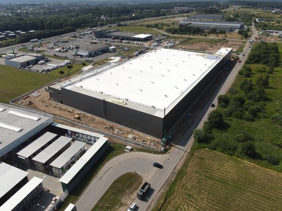  Membrane d&#039;étanchéité blanche à haute réflexion solaire | RENOLIT ALKORPLAN Bright - Membrane PVC-P