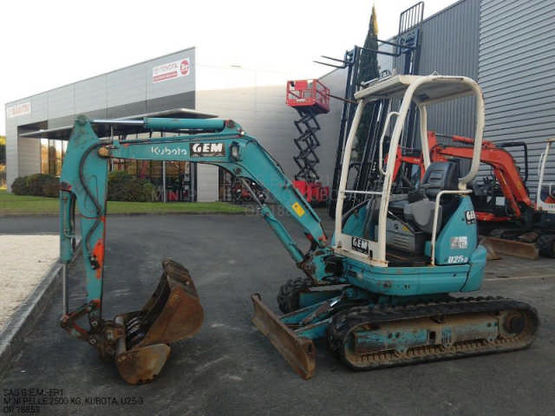  Mini-pelles d&#039;occasion | GEM  - Chariots télescopiques