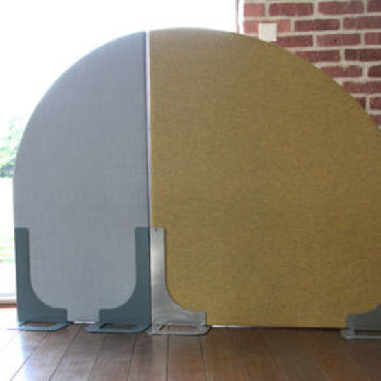  Mobiles d’absorption acoustique en forme d’arche | TEMPO Mobiles - Panneaux muraux et absorbeurs acoustiques