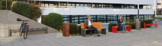 Mobilier urbain pour espace vert | SOLUVELOS  - produit présenté par SOLUVELOS