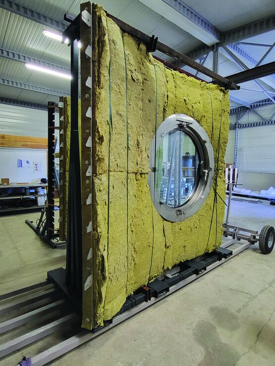  Module de façade isolant en acier inoxydable sur mesure pour ITE des Tours Nuage | Bloc de façade - Façades lourdes préfabriquées